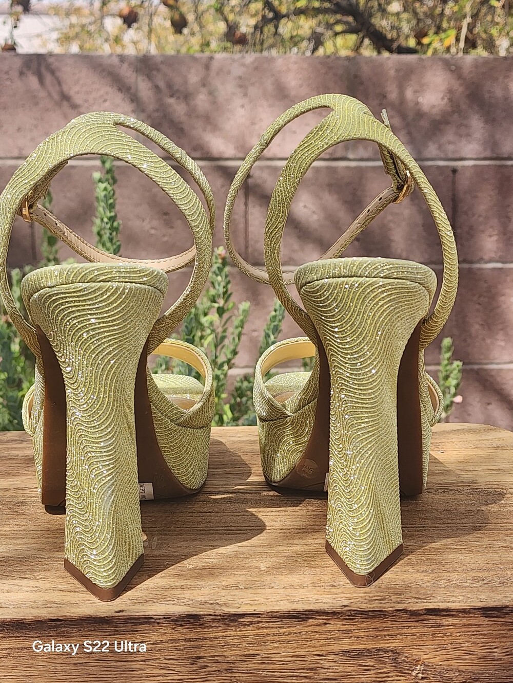 GB Women's Dream-Scape Fern Glitter Platform Dress Sandals Size 9 - Picture 8 of 9